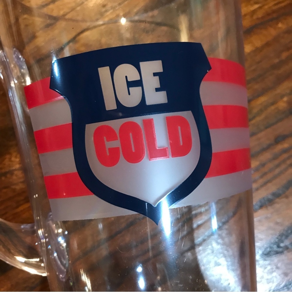 🍺Crate & Barrel Acrylic Beer Pitcher